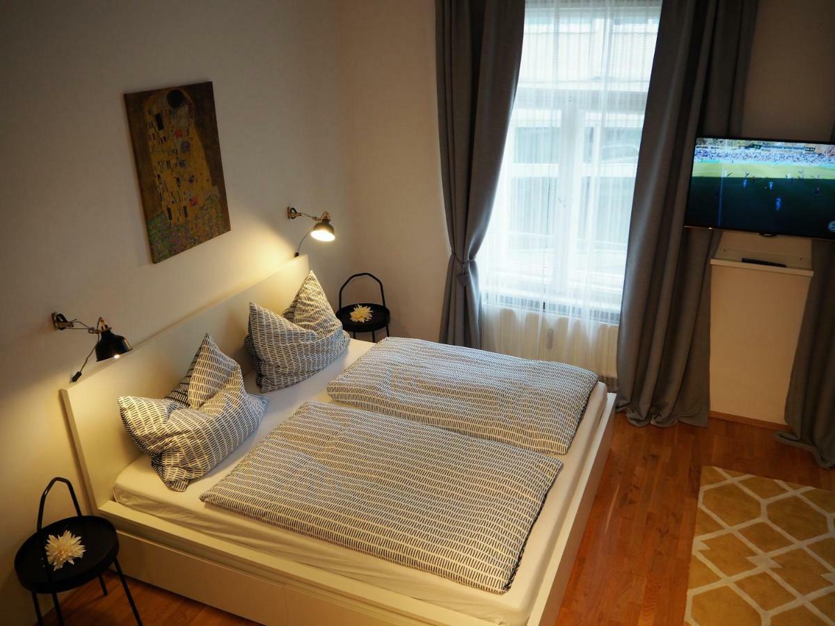 City Residence Apartments Free Parking & Self Check-In Graz Exterior foto